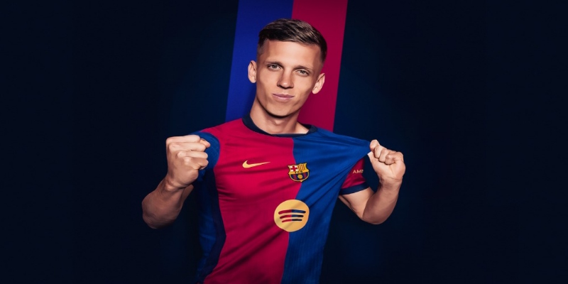 Barcelona chiêu mộ thành công tiền vệ Dani Olmo